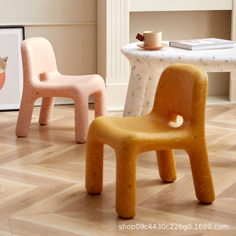 Kids Outdoor Chair - LazyChild 북유럽 친환경 플라스틱 어린이 의자
